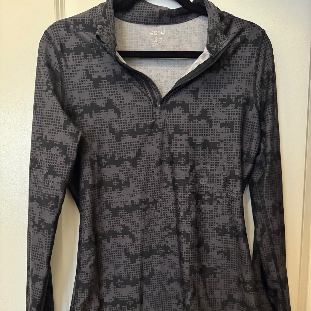 Black athletic runners jacket